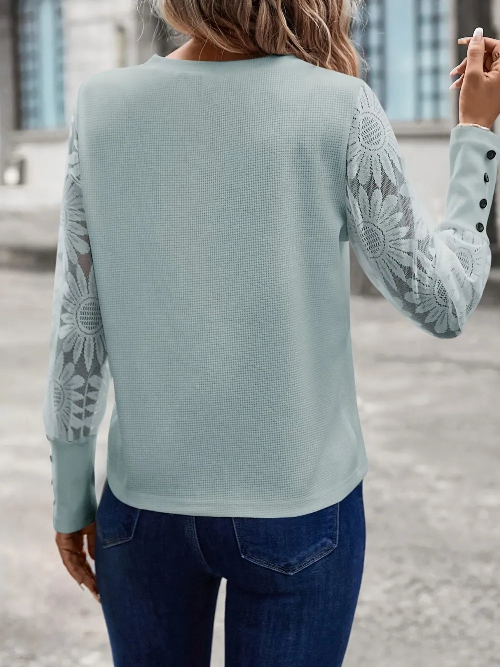 Solid color long sleeved embroidered lace patchwork waffle round neck top