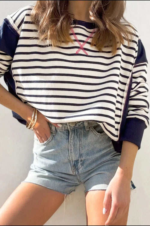 Sweatshirt Lengan Panjang Bermotif Garis dengan Jahitan Terbuka