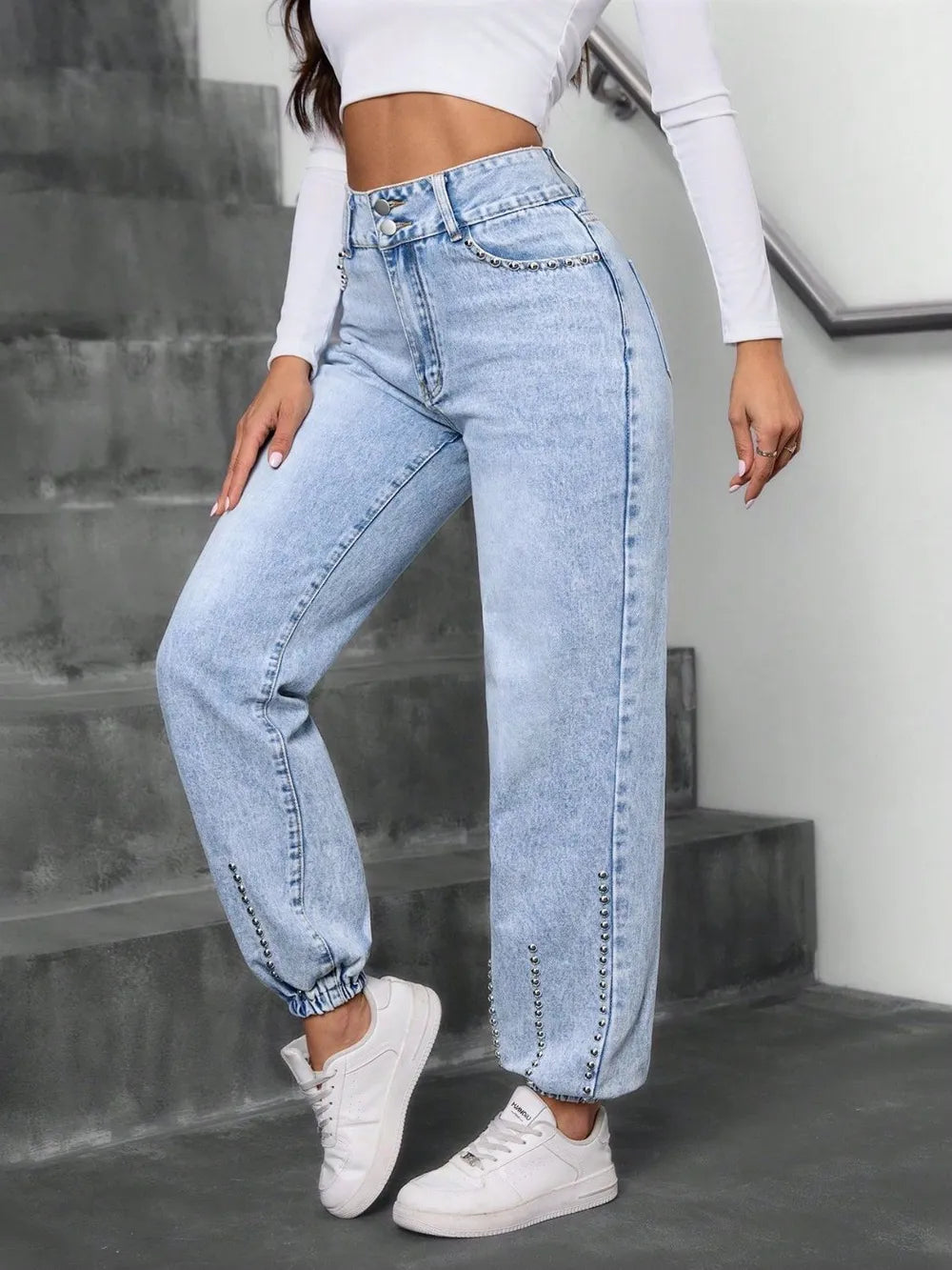 Studded High Waist Jeans
