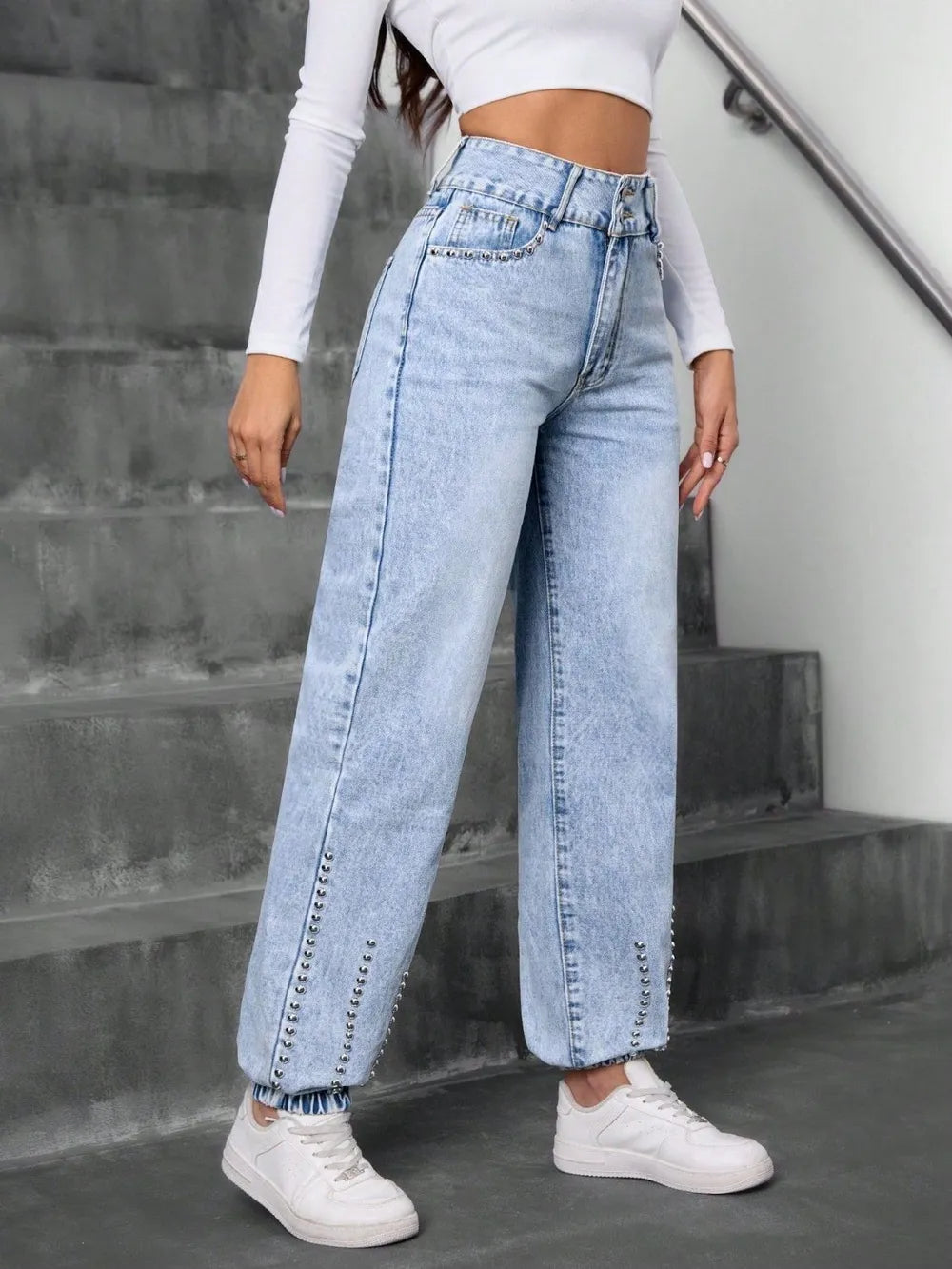 Studded High Waist Jeans