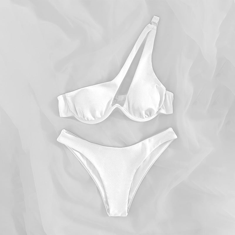 Sexy Triangle Split Swimsuit Solid Color One Shoulder Underwire Bikini