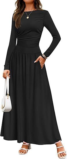 Round Neck Pleated Pocket Slim Fit Long Sleeve Knit Dress